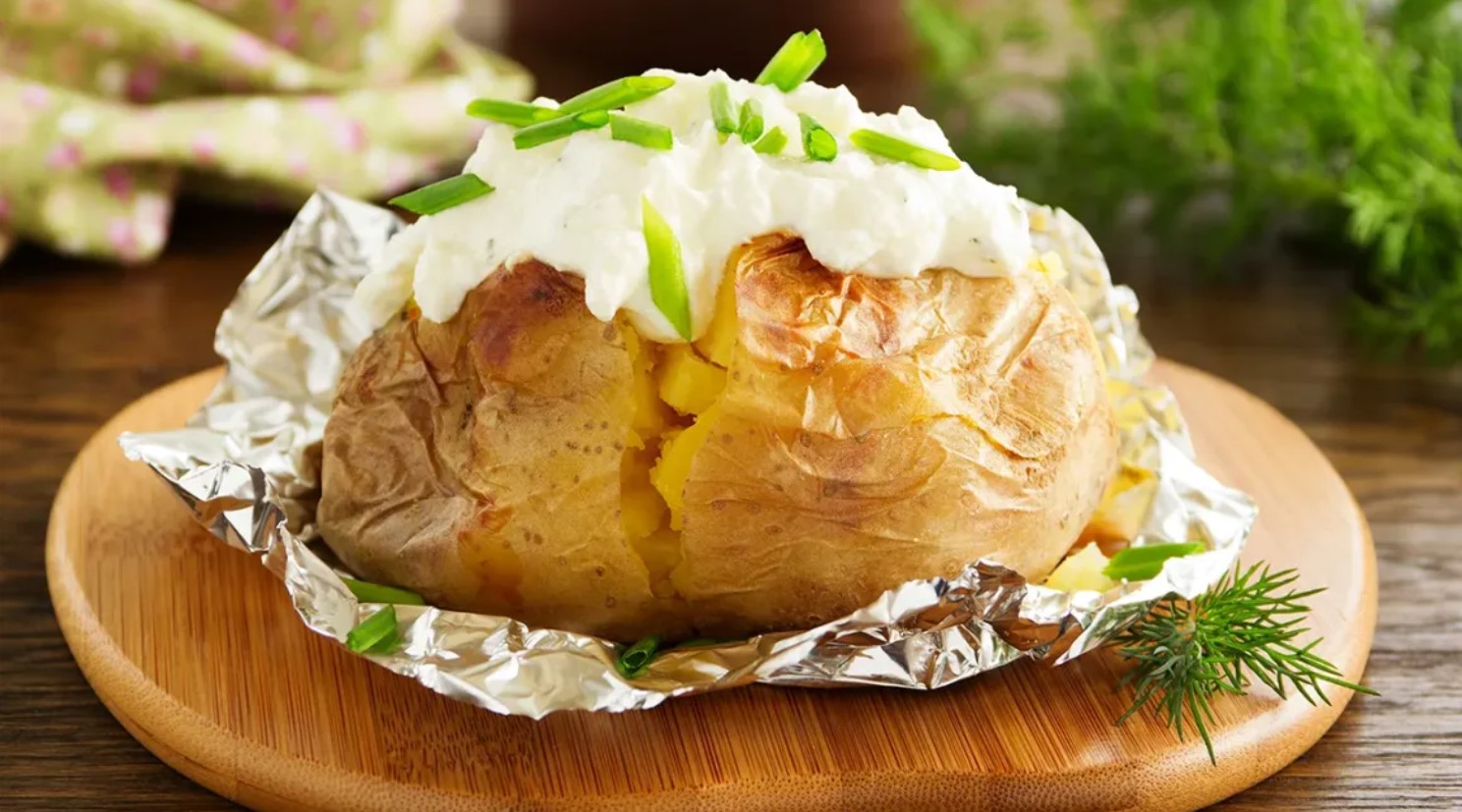 Baked Potato Nutrition Calories Carbohydrates And Health Benefits Baked Potato Nutrition Calories Carbohydrates And Health Benefits